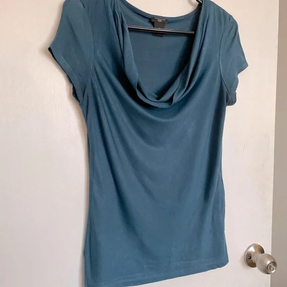 Ann Taylor Scoop Neck Top - Size S Petite - Picture 3 of 11